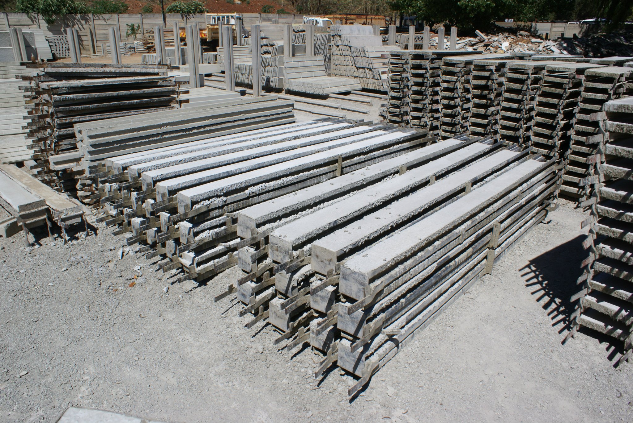 Precast concrete slab